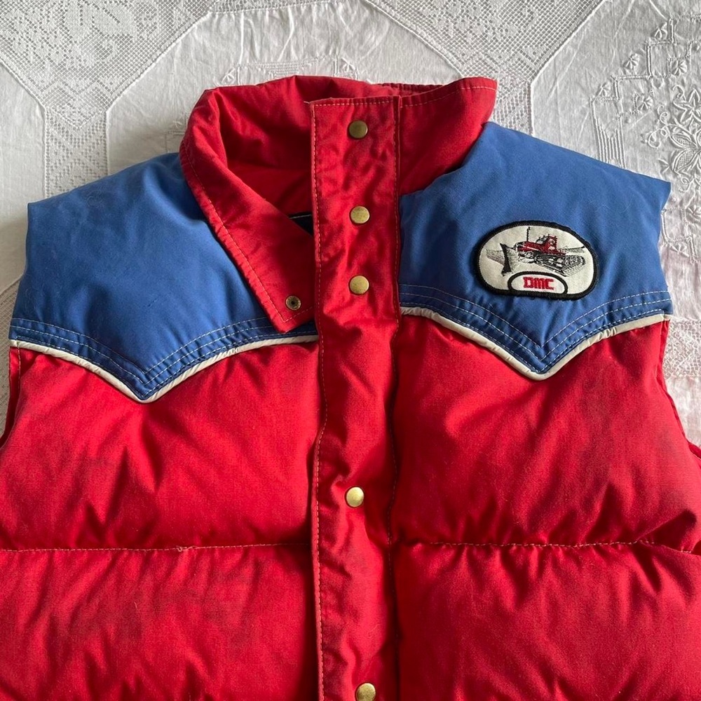 Vintage 70s red and blue puffer vest